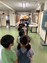 しっかりと整列しています