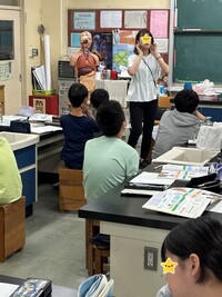 唾液腺の確認をしていました