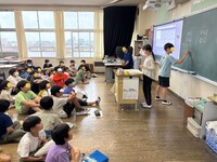 運営について話し合っていました