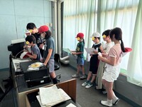 閉会式は放送室から全校に向けて行いました