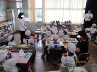 執行部のお仕事について説明してくれました