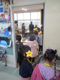 静かに健診を受けます