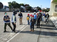 車に気を付けて、いってらっしゃい!