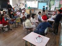 クリスマスのお楽しみ会(2年生)