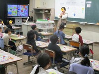 1年図工は専科が入ります
