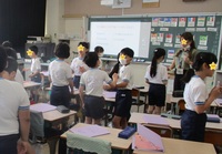 GSです。Rock, Scissors, Paper, 1, 2, 3!(4年生)
