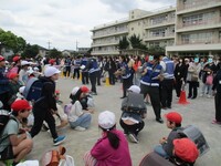 「お家の方で間違いありませんか?」「はいっ!」ニコ