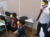 先生、ズボンは履き替えなくていいのですか???