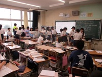 適用問題を一人ひとり丁寧に確認しました