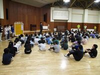 入所式 体育館で行いました