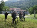 出発です。背景は「自然の家」