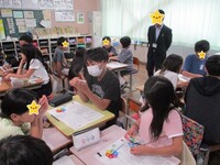 自分がどんな職業に興味があるのか考えます