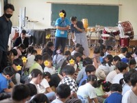担任の先生たちがサポートに回ります